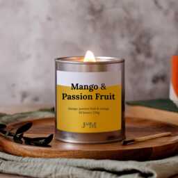 Mango & Passion Fruit Wood Wick Candle, Summer Home Fragrance. Scented Candle