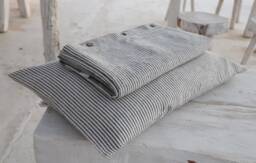 striped Linen Bedding Set Duvet Cover & Pillowcases - thumbnail 1