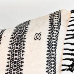 Indian Woven Bhujodi Pillow Cover - Ivory & Black - thumbnail 3