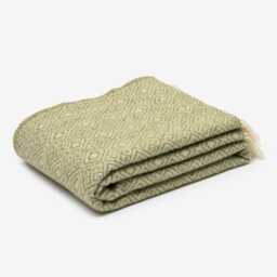Wool Plaid With Sirtaki Pattern - Soft & Warm Blanket, Perfect Gift, Handmade in Eu - thumbnail 2