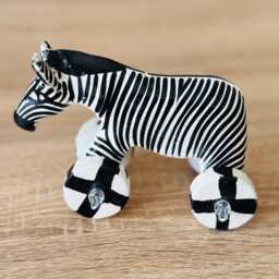 Africa Handcrafted Animals/Wooden Safari Animals/Animal Art Decor/Handmade Animal Sculpture/Animal On Wheel - thumbnail 4