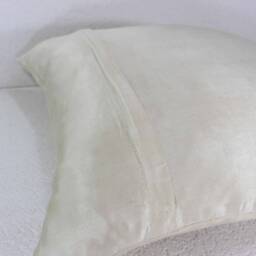 Hand-Embroidered Silk Suzani Pillow Cover - thumbnail 4