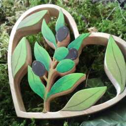Heart Strand Of Olive Wood - Large - thumbnail 2
