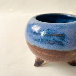 Tripod Planter, Planter With Legs, Mini Ceramic Drainage, Flower Pot, Three Legged Succulent - thumbnail 4