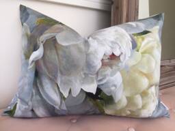 Decorative Pillow Cover in Peonia Grande Zinc, Designers Guild - thumbnail 1