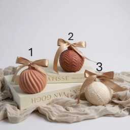 Large Christmas Ball Scented Candle, Christmas Ornaments, Festive Candle Gift, Winter Home Decor, Christmas Gift For Her, Stocking Filler Women - thumbnail 3