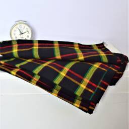 Maasai Shuka Blanket - Acrylic Plaid Throw, Sarong, Cape - thumbnail 2