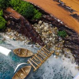Moss & Wood Wall Clock Epoxy Resin Ocean Art, Metal Frame - thumbnail 3