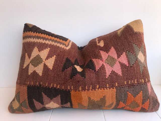 Vintage Turkish Kilim Pillow Cover, Handwoven Lumbar Cushion - 16x24 - image 1