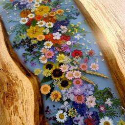 Round Coffee Table With Floral Design, Epoxy Resin River Made Of Wild Oak, Custom-Made - thumbnail 3