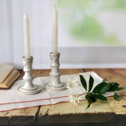 Ivory Glazed Shabbat Candlestick Holders With 24Kt Gold Inscription - thumbnail 3
