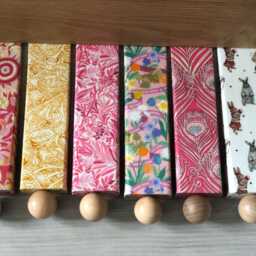 Liberty Print Hardwood Door Stop Wedge Glass Or Wood Knob - thumbnail 2