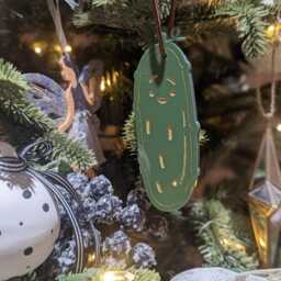Christmas Gherkin Hanging Decoration, Small Pickle Shaped Ornament, Mini Green & Gold Bauble, Kitsch Shiny Festive Novelty - thumbnail 3