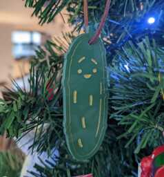 Christmas Gherkin Hanging Decoration, Small Pickle Shaped Ornament, Mini Green & Gold Bauble, Kitsch Shiny Festive Novelty