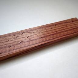 Tulipwood Hand-Cut Wooden Jigsaw Puzzle - thumbnail 4