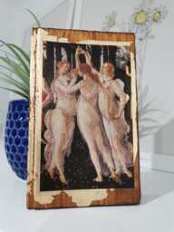 Botticelli's Three Graces Renaissance Wood Wall Art With Gold - thumbnail 1