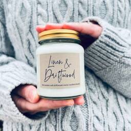 Linen & Driftwood Handmade Soy Scented Candle - thumbnail 2
