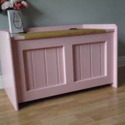 Bedding Hand Crafted Bedding Box Or Bench Window Seat - thumbnail 3