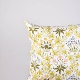 William Morris Celandine Linen Cushion Cover, Floral Art Print - thumbnail 2