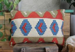 Handwoven Vintage Kilim Pillow Cover - Lumbar Cushion, 16x24 - thumbnail 1