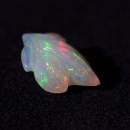 Leaf Opal Carving - 3.73 Cts - thumbnail 2