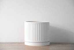 "Jetsetter Planter With Drainage & Saucer in White, Unique 3D-Printed Plant Pot, Small To Large Sizes 4"" 5"" 6"" 7"" 8" - thumbnail 1