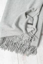 Light Grey Merino Wool Throw Blanket Cosy Plaid Bedspread - thumbnail 1