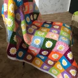 Granny Square Crochet Blanket - thumbnail 2