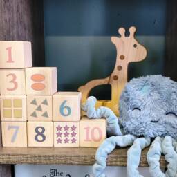 Numbers + Counting Shape Blocks - Organic & Natural Building Number Block Toys - thumbnail 4