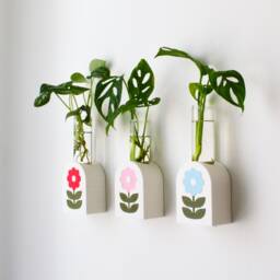 Flower Power Propagation Vase 3D Printed Recycled Plastic Wall Hanging - thumbnail 2