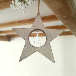White Wooden Hanging Star Decoration With Metal - The Home & Hearts Shop Rustic Wall Decor Shabby Wedding Gift Christmas - thumbnail 2