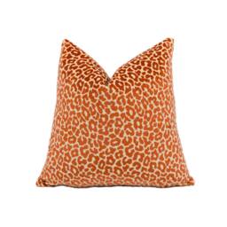 Timothy Corrigan For Schumacher - Madeleine Grenadine Luxurious Leopard Print Velvet Designer Cushion Cover Handmade Throw Pillow - thumbnail 1