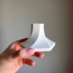 Swirl Candlestick Holder Jesmonite Table Decor - thumbnail 3