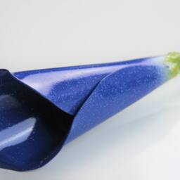 Blue Metal Calla Lily Steel Anniversary Flower - thumbnail 3