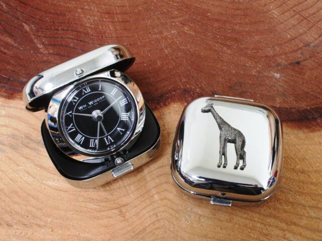 Safari Animals Flip Up Alarm Clock Portable Quartz Movement Giraffe Hippo Lion Birthday Gift Ac - image 1