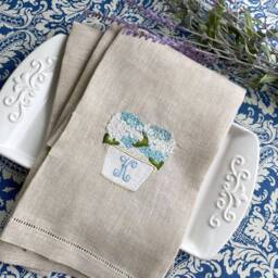 Hydrangeas Linen Guest Hand Towels, Embroidered Bathroom Hostess Gifts, Warm House Dinner Napkins - thumbnail 2