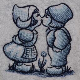 Kissing Delft Dutch Kids Hand Towel - thumbnail 2