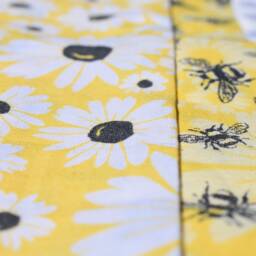 Yellow & White Bee Pillowcase With Flower Cuff Honeycomb Pattern - thumbnail 3