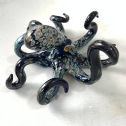 Blown Glass Octopus Sculpture Nautical Art Decor, Ocean Collectable - thumbnail 4
