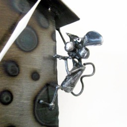 "Mouse Pendulum Clock With Mice Blowing Kisses Reminding You That ""Its Time For Love" - thumbnail 3