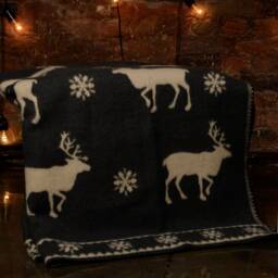 Warm Wool Plaid With Deer, Merino Gray Duvet, Boiled Blanket, Big Woolen Coverlet - thumbnail 4