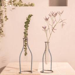 Assorted Silhouette Invisible Metal Line Vases, Colorful Flower Handcrafted, Pots - thumbnail 3