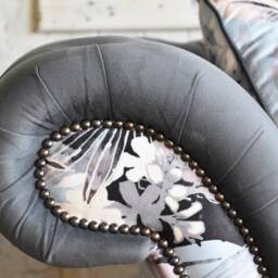 Handmade 3 Seater Grey Velvet Fabric Chesterfield Sofa - Contrasting Chic Floral Patterned - thumbnail 3