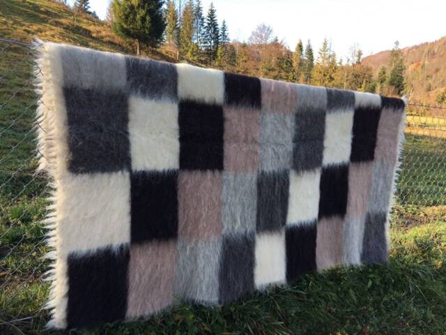 Hutsul Wool Blanket Lizhnyk, Throw Blanket, Woven Art, Bedspread, Gift For Home, Soft 100% Sheep Art - image 1