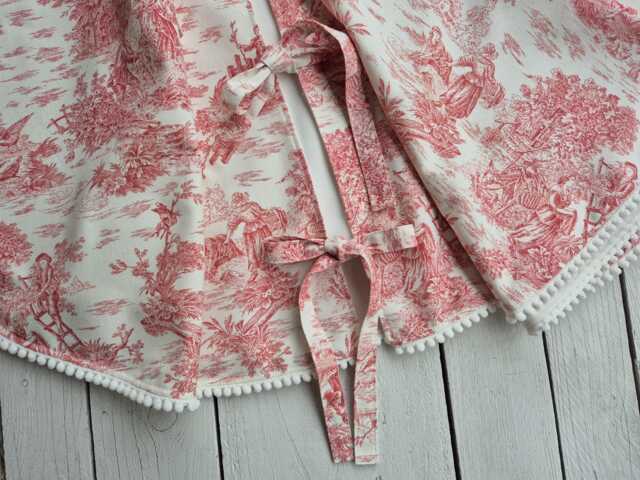 Red Toile Tree Skirt, Chinoicery Skirtrt, Red Christmas, French Country Christmas Decor - image 1