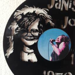 Wall Decoration/Clock in A Real Vinyl Record 33 Tours Recycled - Janis Joplin - thumbnail 3