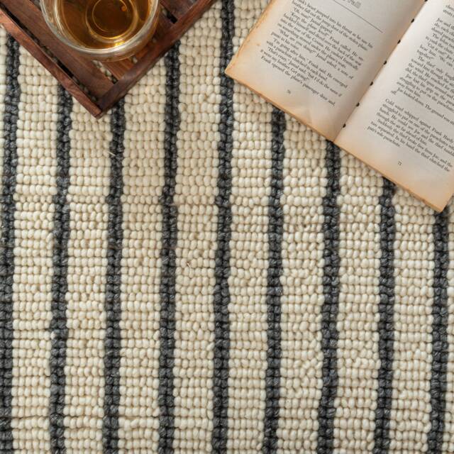 Hand Woven , Handmade Carpet Modern Style New Zealand Wool Indoor Rug. Entryway Or Runner Off White - Therugbasket - image 1