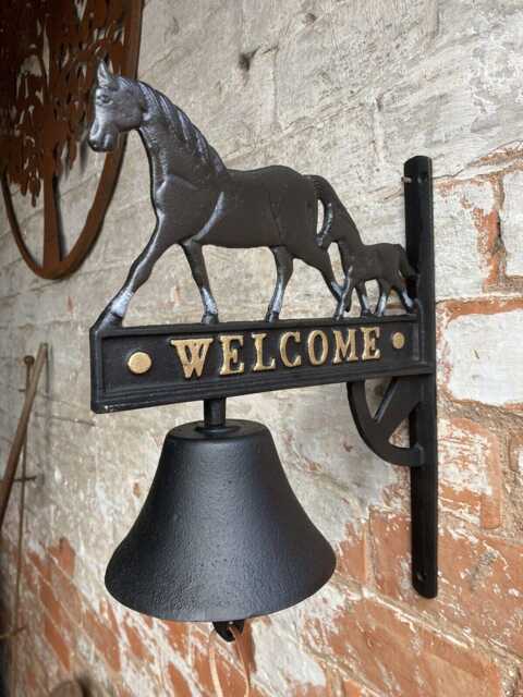 Cast Iron Horse Welcome Door Bell Wall Decor - image 1