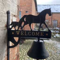 Cast Iron Horse Welcome Door Bell Wall Decor - thumbnail 2