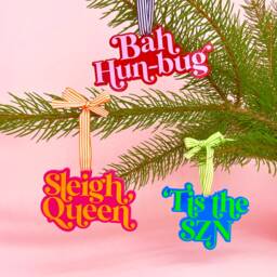 Bah Hun-Bug Christmas Tree Decoration - Acrylic Decorations Pink & Red Bright Slogan Bauble Colourful - thumbnail 2